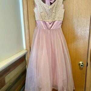 Elegant Lace Bodice Vintage Dress